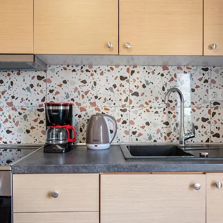 Houseloft Urban Retreat