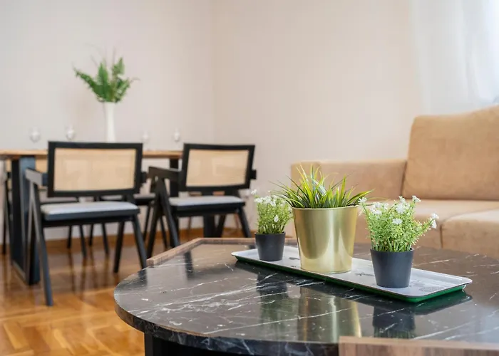 Houseloft Urban Retreat Διαμέρισμα *